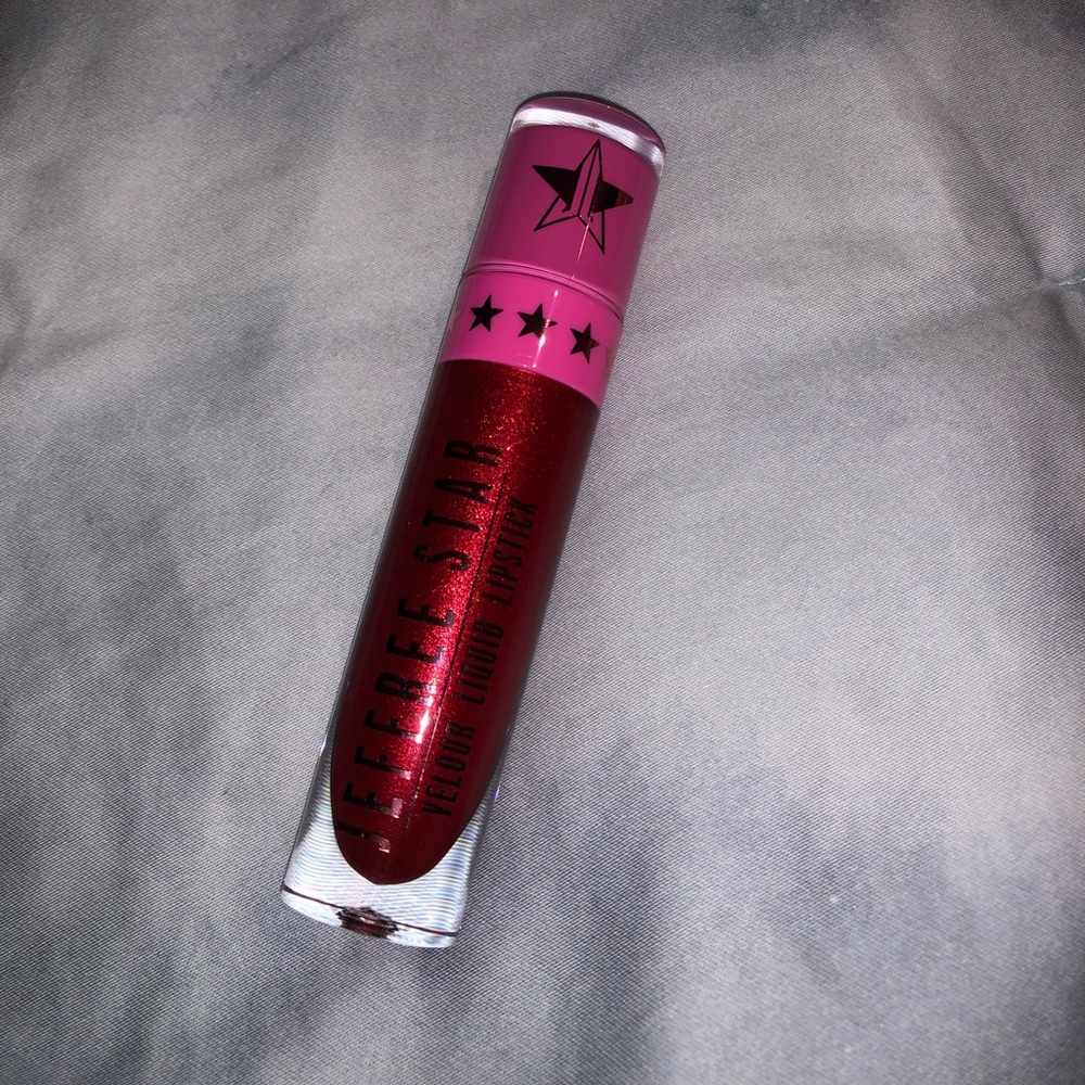 Jeffree Star Velour lipstick
